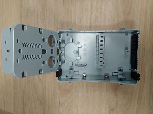 8-पोर्ट FTTx फाइबर ऑप्टिक केबल समाप्ति बॉक्स FTKS-1805-08G कम सम्मिलन हानि