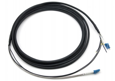 LC-LC GYFJH 2Core 7.0mm LSZH ब्लैक आउटडोर संरक्षित शाखा केबल विनिमेयता ≤ 0.2dB और स्थायित्व ≤ 0.2dB के साथ