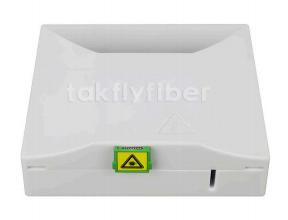 पैच केबल के लिए 1 पोर्ट केबल प्रवेश के साथ FTTH फाइबर ऑप्टिक टर्मिनेशन बॉक्स