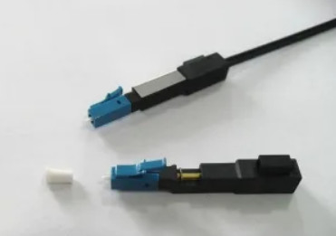 एलसी/यूपीसी फाइबर ऑप्टिक फास्ट कनेक्टर FTTH FTTX इंस्टॉलेशन के लिए एकदम सही