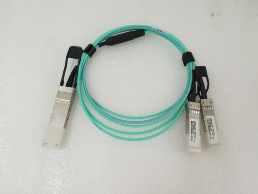 डेटा सेंटर के लिए एक्टिव ऑप्टिकल केबल फाइबर AOC 40G QSFP+ 2x10 SFP+