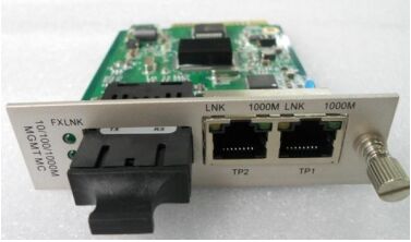 10/100/1000एम 2-पोर्ट बेस-टी से 100 बेस-एक्स प्रबंधित मीडिया कनवर्टर फैक्टरी प्रत्यक्ष बिक्री विश्वसनीय नेटवर्क कनेक्शन