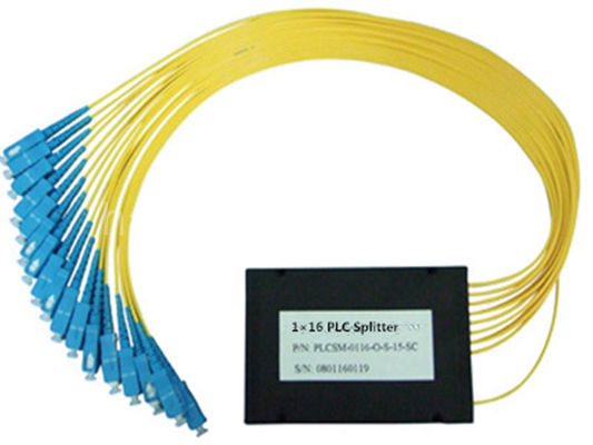 एससी कनेक्टर के साथ 2.0 मिमी केबल 1X8 फाइबर ऑप्टिक पीएलसी स्प्लिटर एबीएस मॉड्यूल