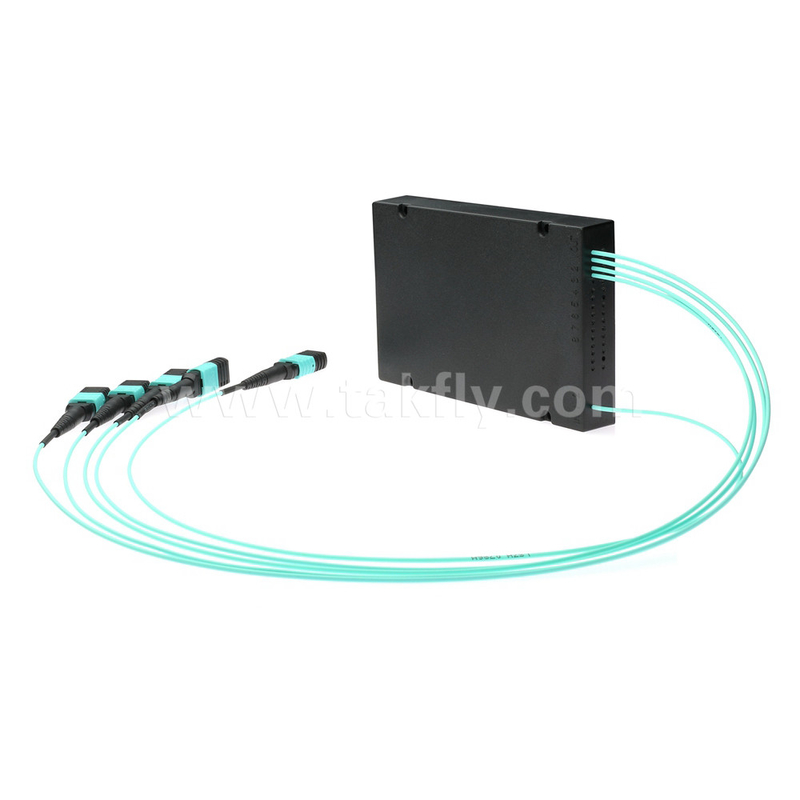 फाइबर ऑप्टिक केबल MPO/MTP SM/MM पीएलसी स्प्लिटर 1x4 डेटा सेंटर FTTX के लिए