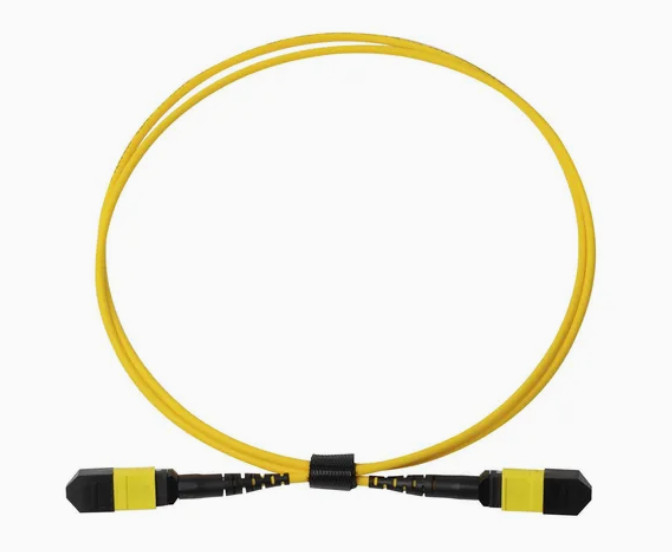 FTTH इनडोर आउटडोर LSZH पीवीसी फाइबर ऑप्टिकल पैच कॉर्ड 12/24/48/96/144 कोर LC/Sc/St/FC MPO/MTP कनेक्टर