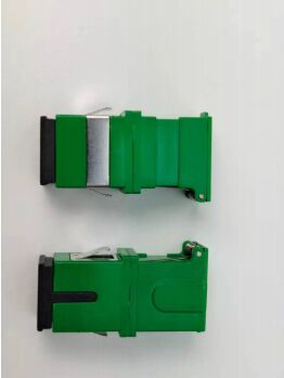 एससी फ्लिप-टॉप एडाप्टर एसएम/एमएम कम आईएल