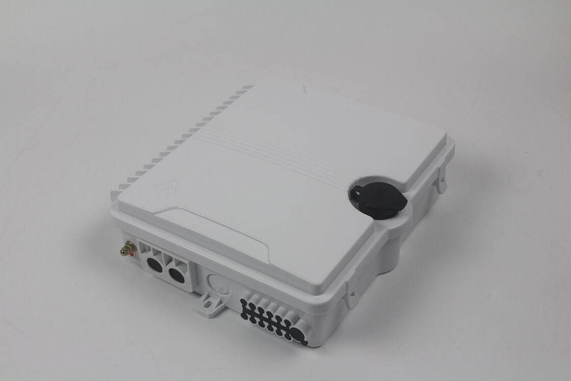 IP65 सुरक्षा और 0.2dB सम्मिलन हानि के साथ आसान रखरखाव एफटीटीएच फाइबर ऑप्टिक टर्मिनेशन बॉक्स